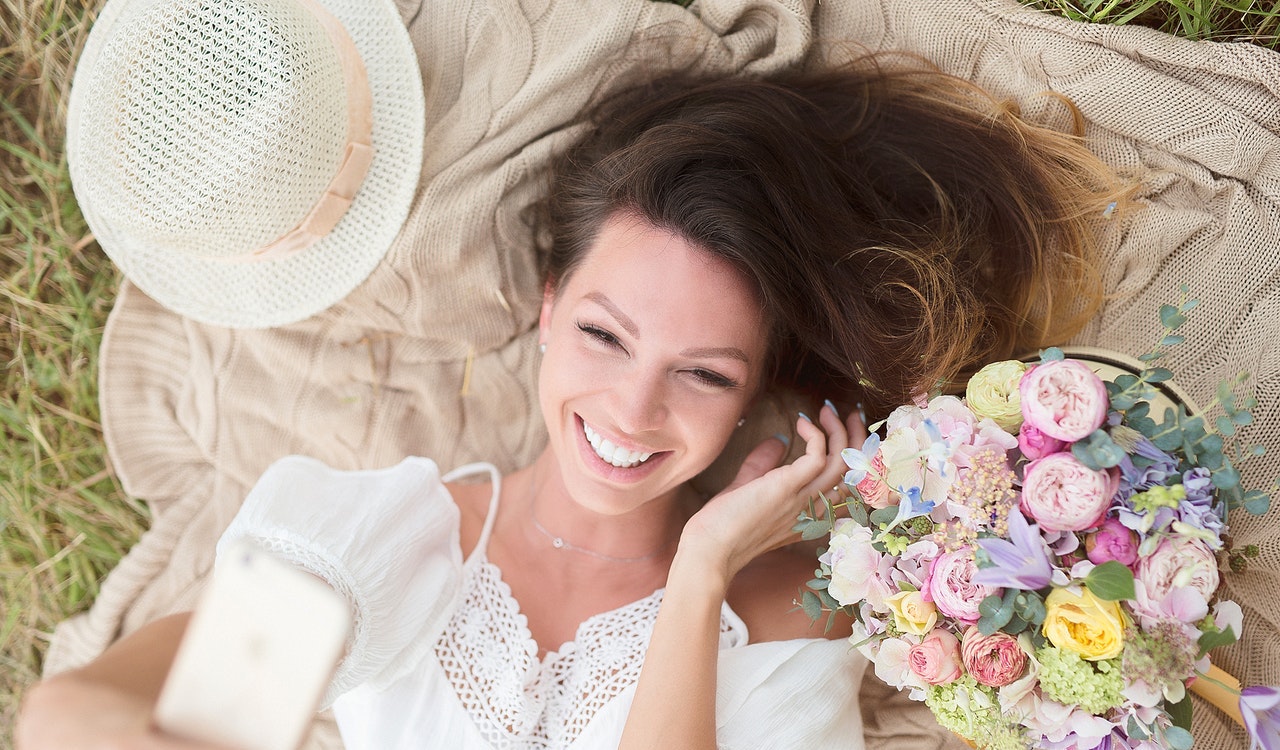 The Happiest Wives: The J-Curve in Women&rsquo;s Marital Quality