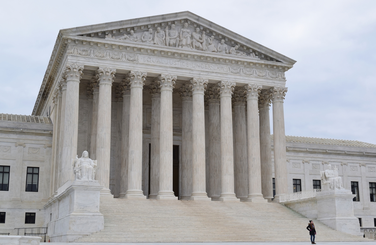 Lessons in Success and Happiness From Ruth Bader Ginsburg and Amy Coney ...